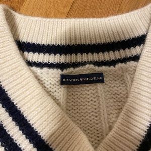 brandy melville oversized wool sweater, cream colored with navy blue accents